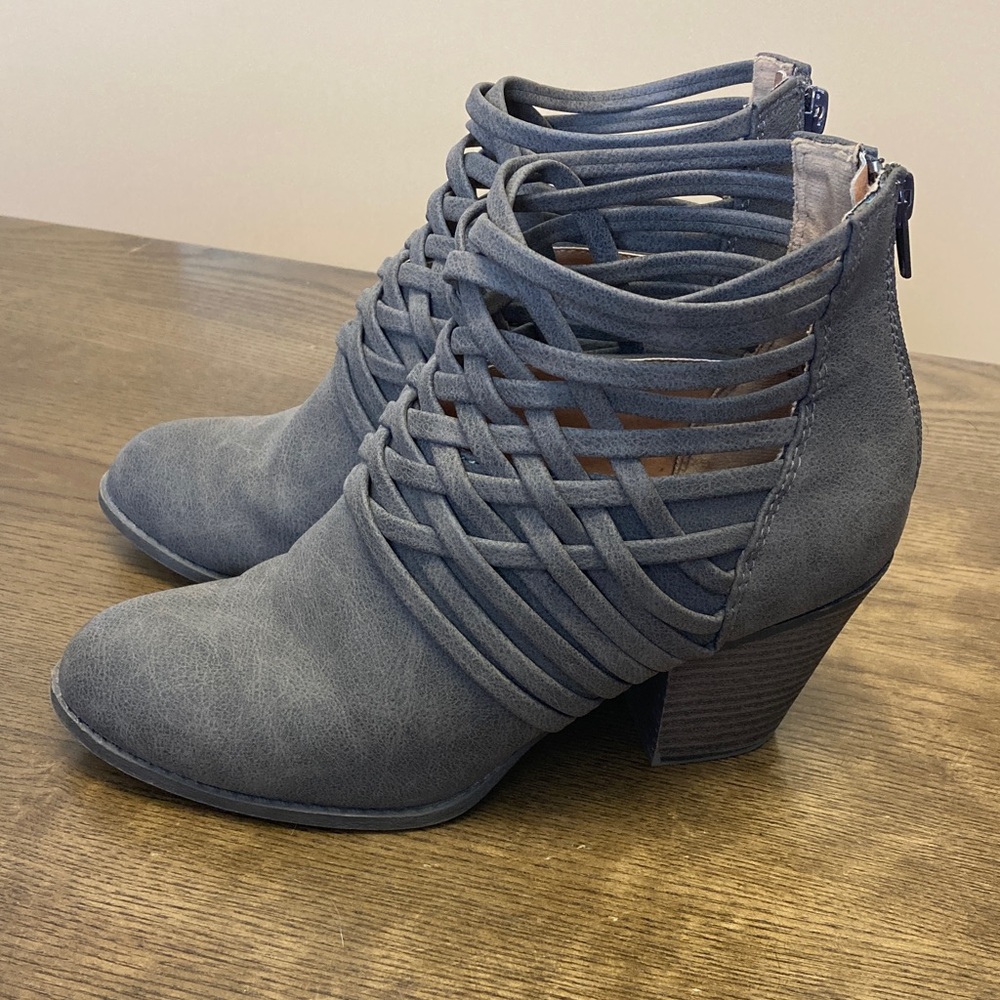 Jellypop Dusty Gray Woven Cutout Ankle Booties with Block Heel